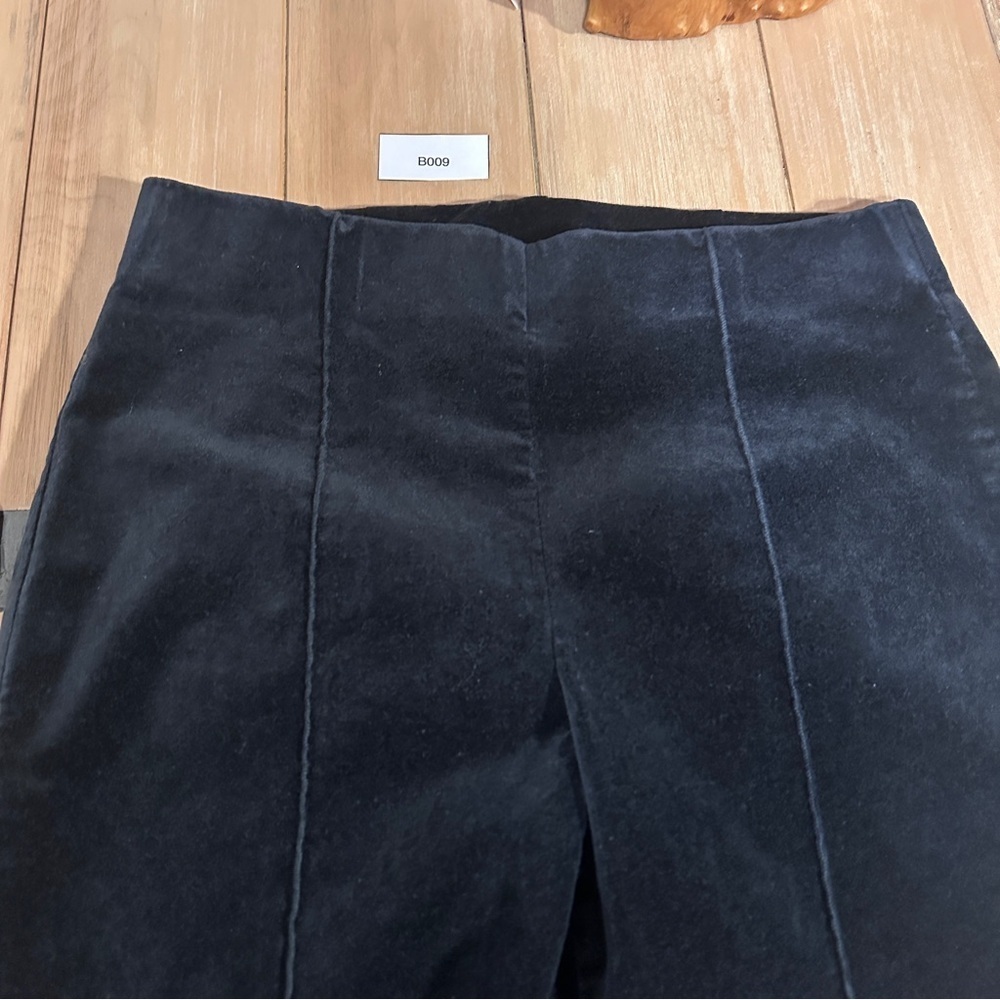 Ruby Road Black Velvet Pants Petite 4P High Rise Straight Leg Stretch Chic - Picture 3 of 7